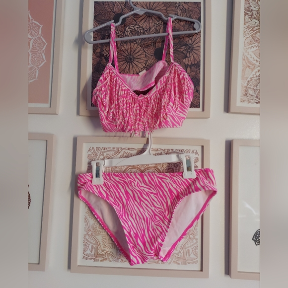 🎁 5/$25  CP bikini with fringe and pink zebra print. Size large - Picture 7 of 8
